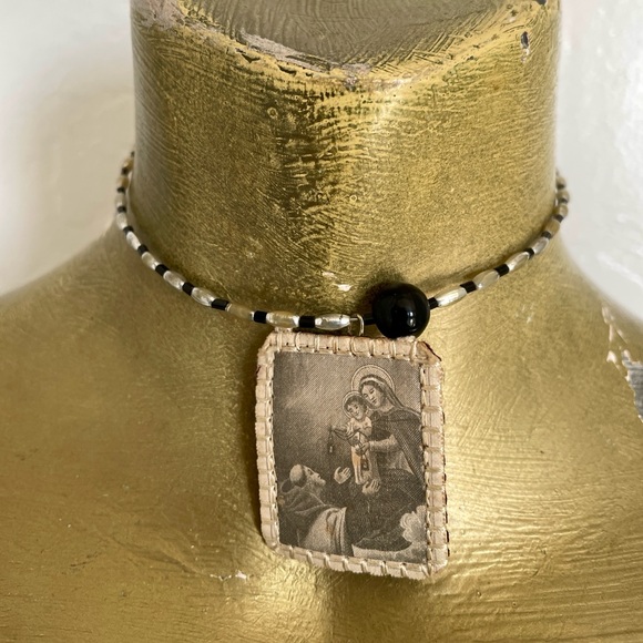 Artisan Handmade VINTAGE SCAPULAR Beaded Choker NECKLACE - Picture 9 of 11